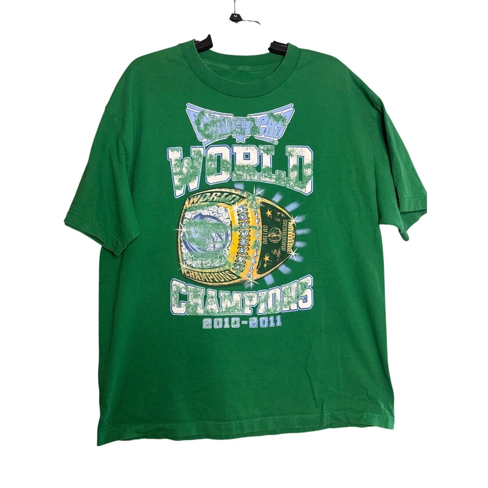 Dallas Mavericks World Champions T-Shirt Mens Medium Green Good 2011 NBA Ring
